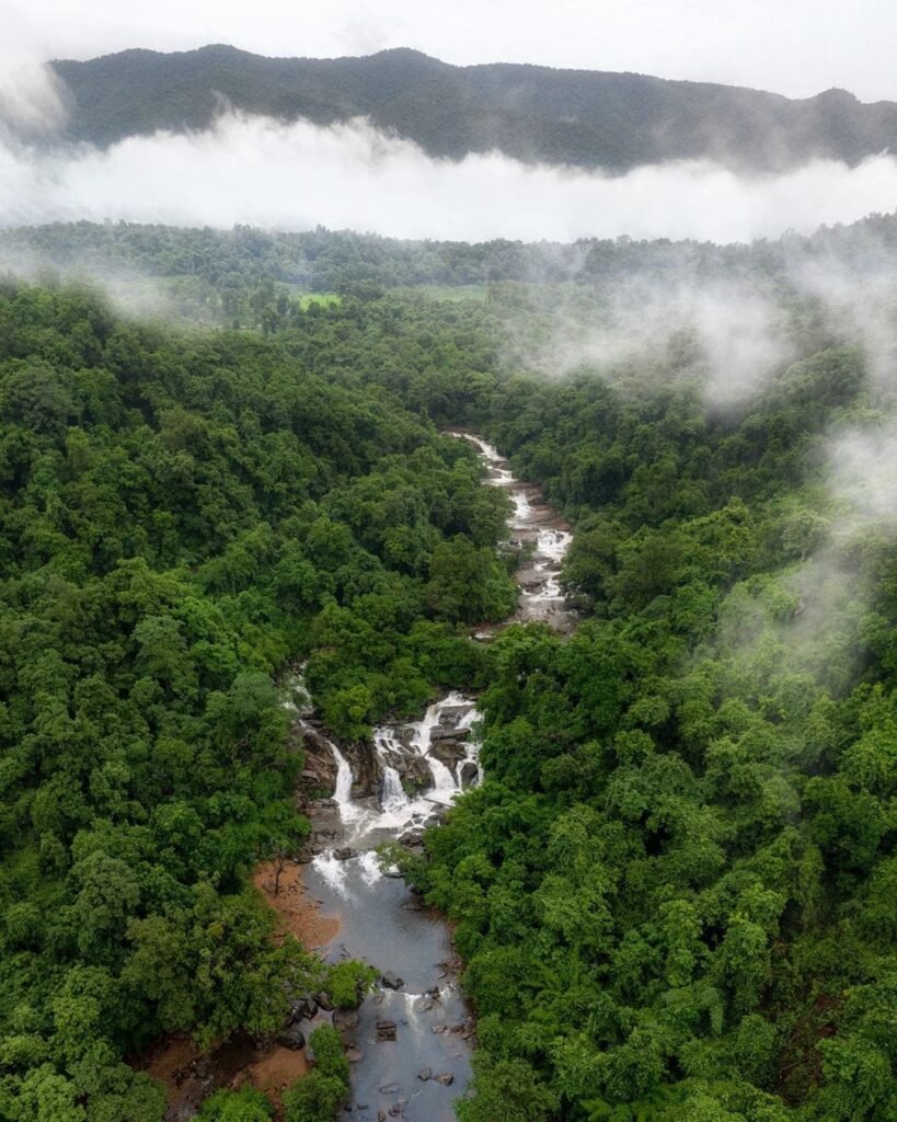 polluru water falls